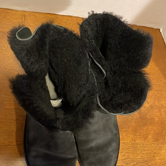 UGG Australia JANNIKA Black boots womens size 8 - Picture 12 of 13